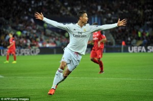 1407877340870_wps_3_Real_Madrid_s_Portuguese_