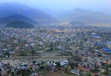 पोखराका चियापसल र चोकमा संघ र प्रदेशको चुनावको विषयकै चर्चा
